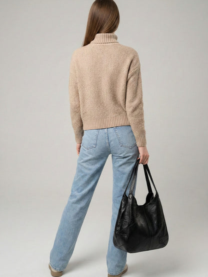 The Kitty Classic Handbag