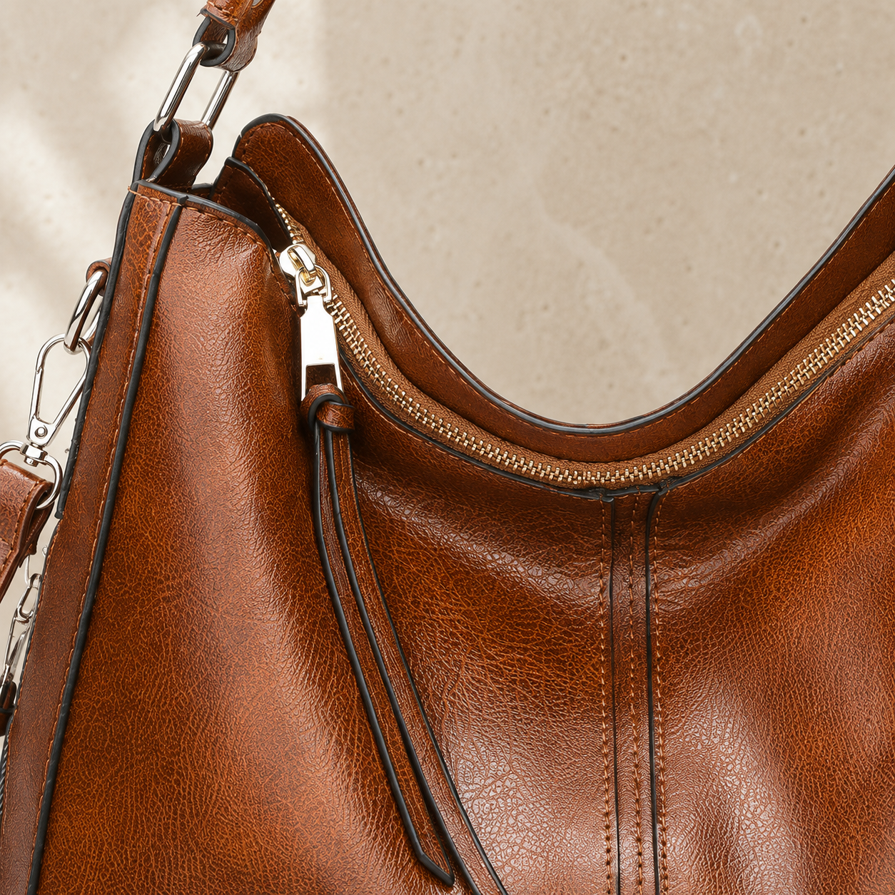 The Verona Everyday Hobo