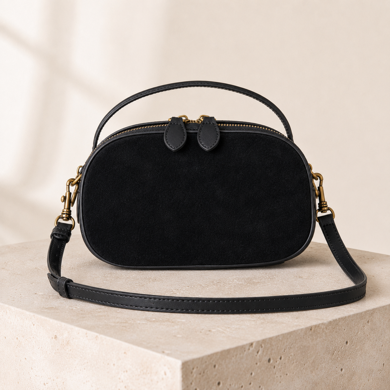 The Amelia Vintage Crossbody